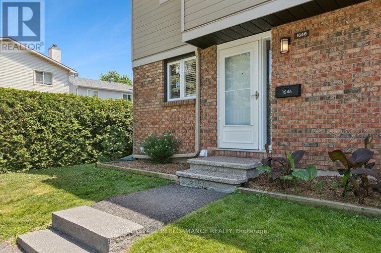 28575649/75-1646-du-sommet-place/chateauneuf/ottawa/ontario/K1C4Y9_2