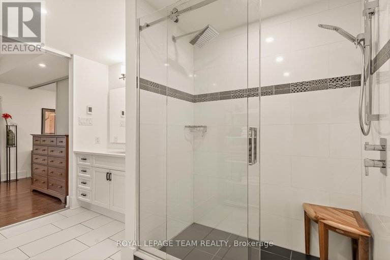 29613145/503-131-holland-avenue/ottawa-west/ottawa/ontario/K1Y3A2_27