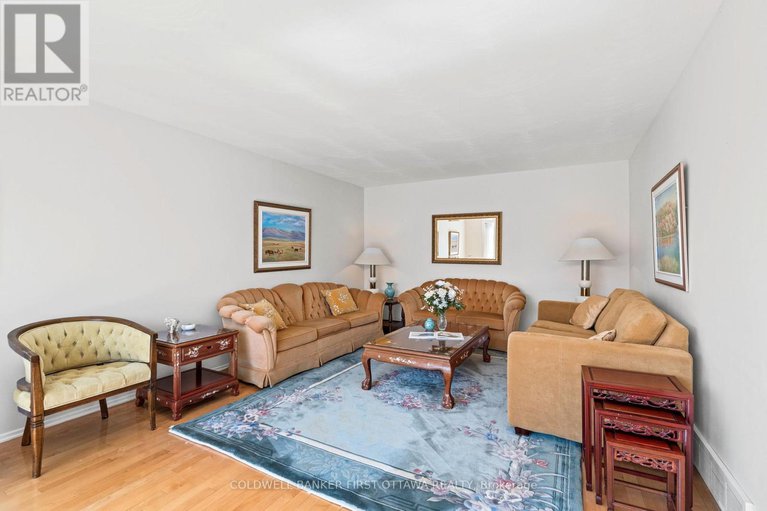 28315563/16-denewood-crescent/pineglencountry-place/ottawa/ontario/K2E7G5_7