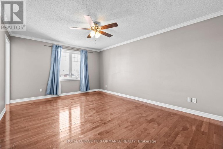 29638186/54-lapointe-boulevard/embrun/russell/ontario/K0A1W0_27