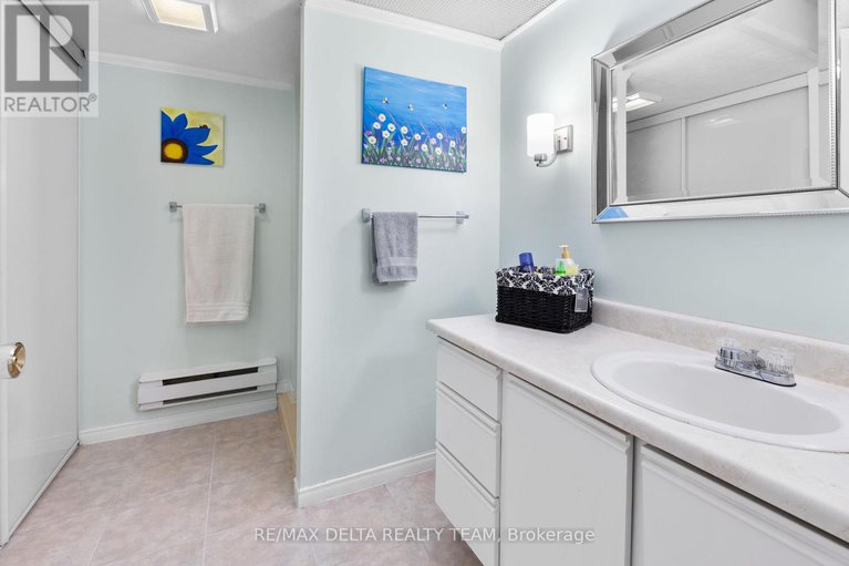 28782058/9-lasalle-street/clarencerockland-twp/clarence-rockland/ontario/K4K1K7_18