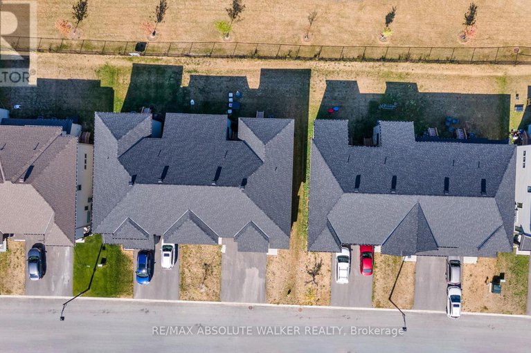 28745499/235-finsbury-avenue/stittsville-south/ottawa/ontario/K2S2Y2_38
