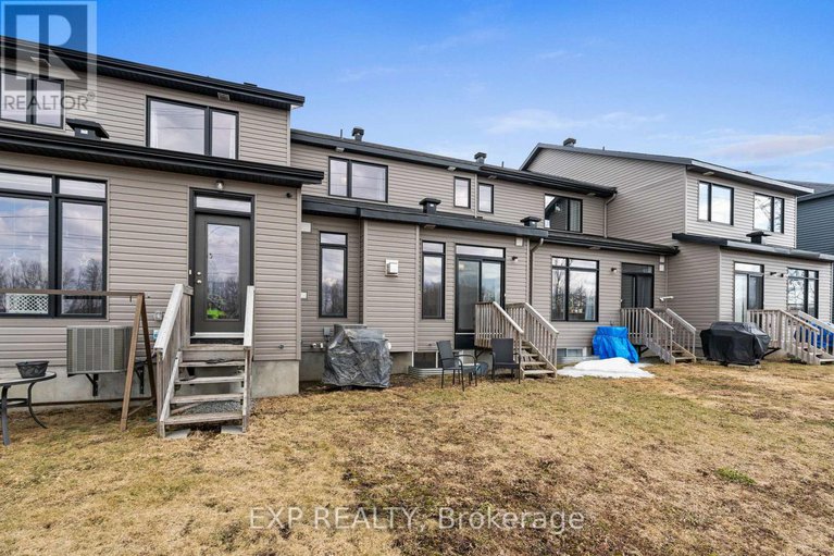 28297698/653-putney-crescent/stittsville-south/ottawa/ontario/K2S2N7_37