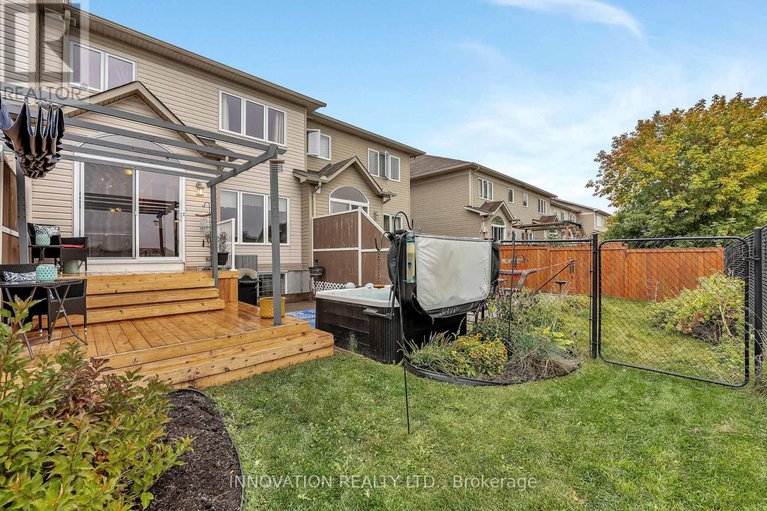 28918132/146-silvermoon-crescent/avalon-east/ottawa/ontario/K4A0P5_31