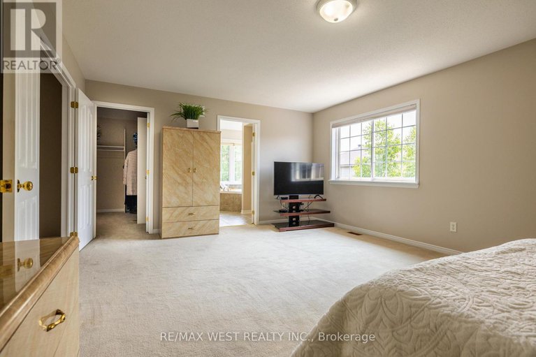 28441775/214-castlegarth-crescent/stonebridge/ottawa/ontario/K2J5N6_14