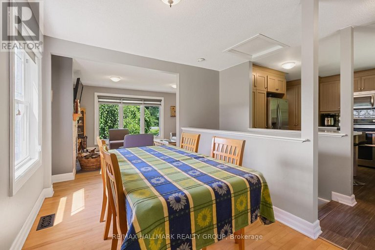 28579608/1048-kerwin-road/kanata-north-east/ottawa/ontario/K2K1X7_7