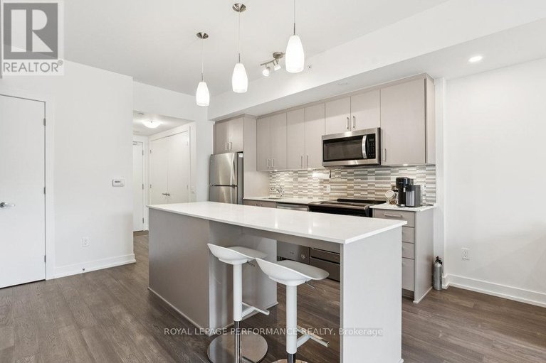 29450825/104-280-herzberg-road/morgans-grantsouth-march/ottawa/ontario/K2K0N8_13