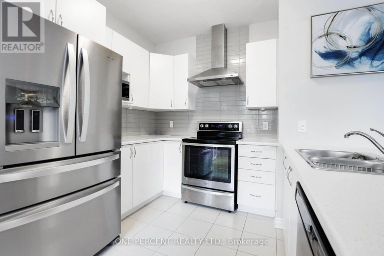 29612746/i-735-dearborn-private/blossom-parkkemp-parkfindlay-creek/ottawa/ontario/K1T0W3_17