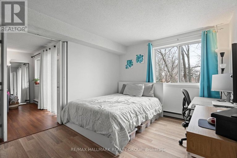 29471570/315-6532-bilberry-drive/orleans-wood/ottawa/ontario/K1C4N9_13