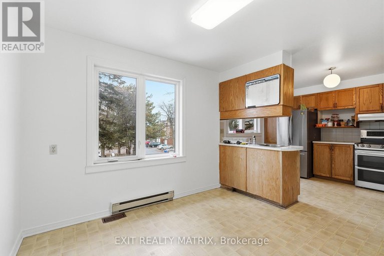 29458726/17-1838-summerfields-crescent/chapel-hill/ottawa/ontario/K1C7B7_14