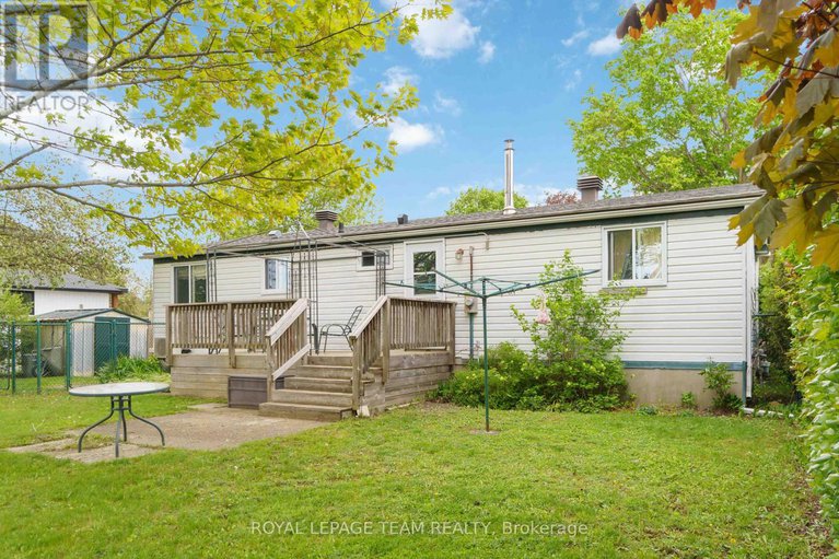 28348329/307-dodson-street/kemptville/north-grenville/ontario/K0G1J0_33