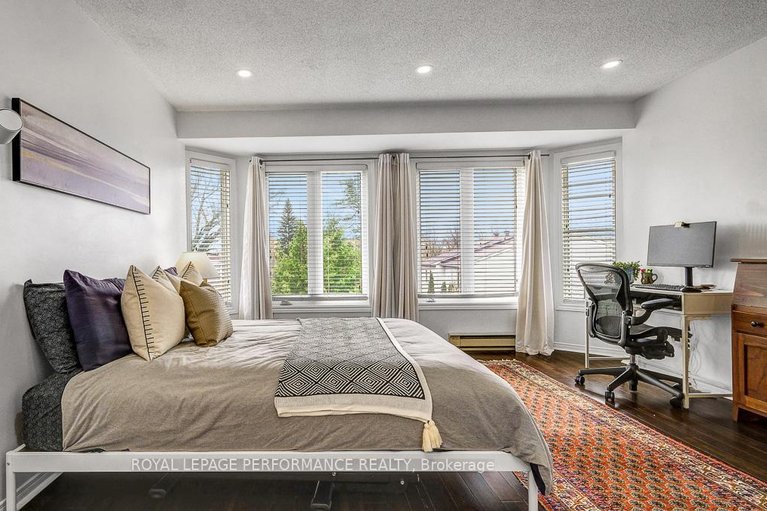 29619471/2d-4-columbus-avenue/overbrook/ottawa/ontario/K1K1R3_28