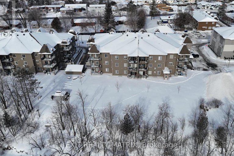 29312326/305-300-solstice-crescent/embrun/russell/ontario/K0A1W0_39