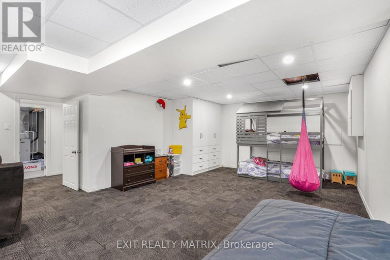 29156083/156-longueuil-street/lorignal/champlain/ontario/K0B1K0_25