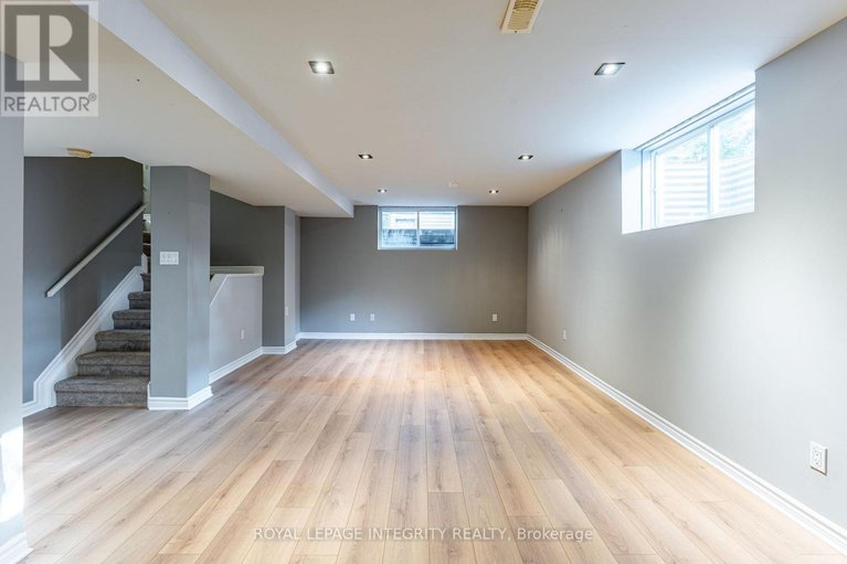 29411703/71-appledale-drive/longfields/ottawa/ontario/K2J4W6_31