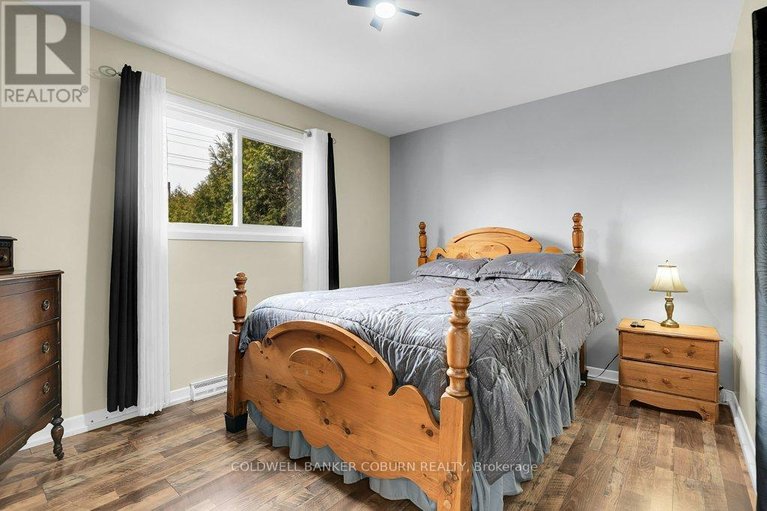 29564616/56-meikle-street/morrisburg/south-dundas/ontario/K0C1X0_17