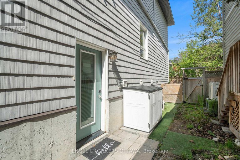 28305409/15-granville-avenue/ottawa-west/ottawa/ontario/K1Y0M5_26