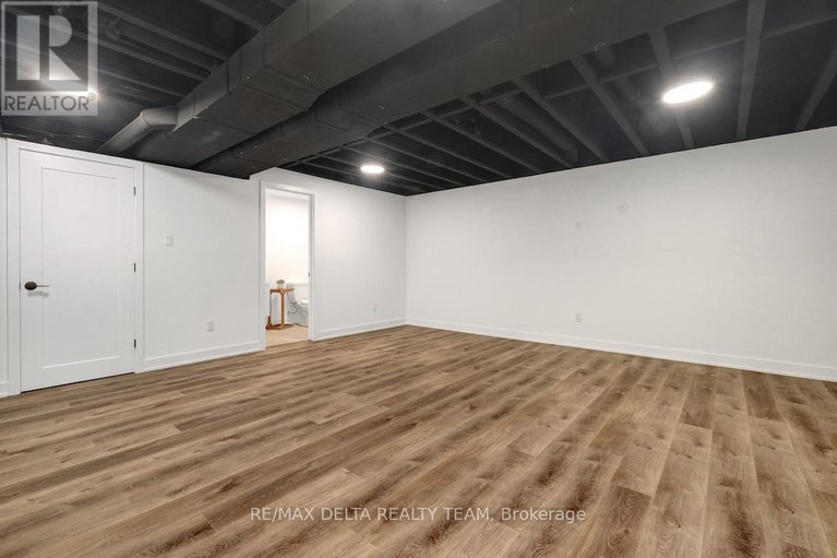 28790406/10-vicky-court/clarencerockland-twp/clarence-rockland/ontario/K0A2A0_29