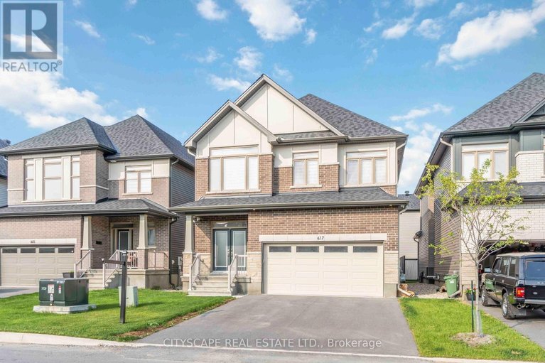 29634385/617-kenabeek-terrace/riverside-southgloucester-glen/ottawa/ontario/K4M0B3_1