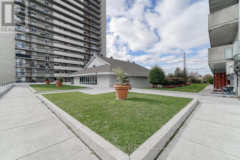 28799338/1804-158c-mcarthur-avenue/vanier/ottawa/ontario/K1L8E7_26