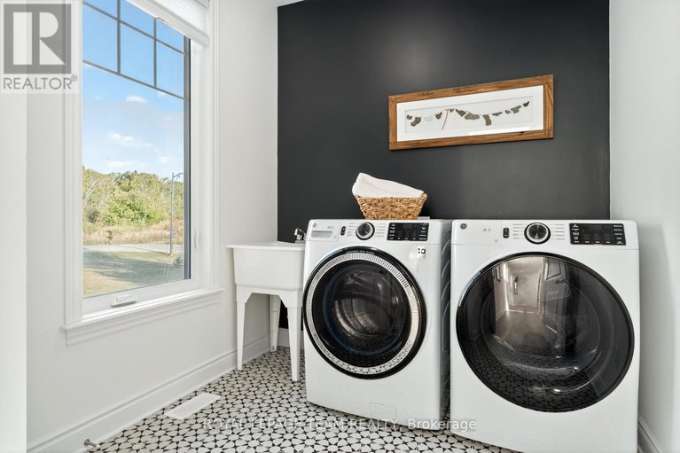 29069533/226-kaswit-drive/beckwith-twp/beckwith/ontario/K7C0C4_24