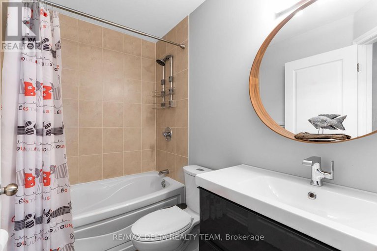 28849106/539-salzburg-drive/notting-hillsummerside/ottawa/ontario/K4A0C6_24