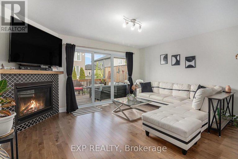28752697/701-azure-street/russell-twp/russell/ontario/K4R0E5_7