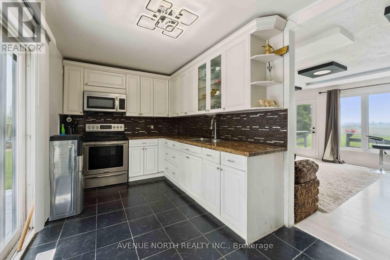 28439322/3935-swale-road/vernon/ottawa/ontario/K0A2W0_7