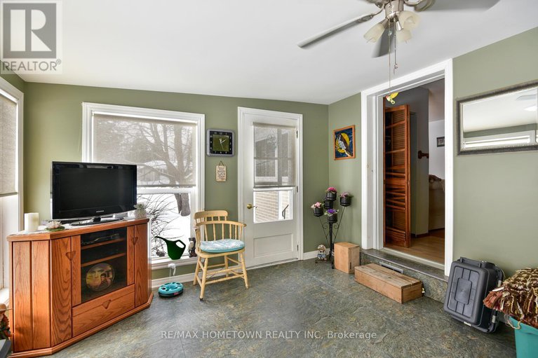 27908392/1-stewart-drive/augusta-twp/augusta/ontario/K0E1T0_6
