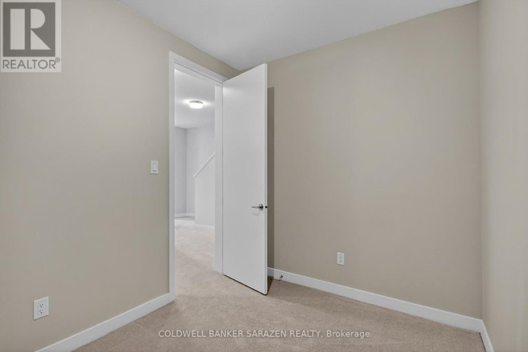 29143525/6323-perth-street/btwn-franktown-rd-fallowfield-rd/ottawa/ontario/K0A2Z0_8