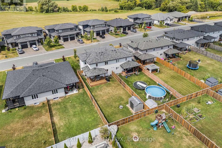 28733725/281-moisson-street/embrun/russell/ontario/K0A1W0_27