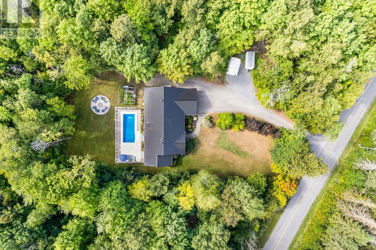 28787692/1736-groves-road/russell-twp/russell/ontario/K4R1E5_30