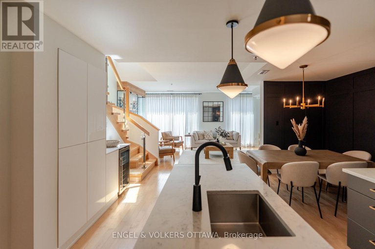 28647078/218-197-lisgar-street/ottawa-centre/ottawa/ontario/K2P0C3_13