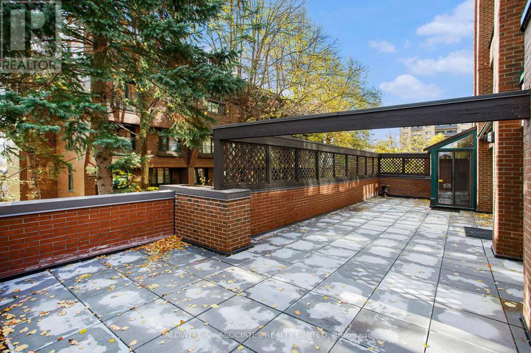 29404239/1-140-rideau-terrace/lindenlea/ottawa/ontario/K1M0Z2_4