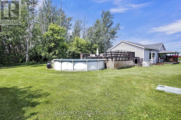 28921363/7312-bank-street/osgoode-twp-south-of-reg-rd-6/ottawa/ontario/K0A2P0_26