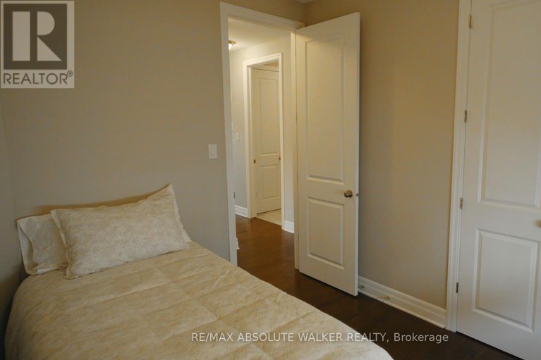 29161776/680-cobalt-street/clarencerockland-twp/clarence-rockland/ontario/K4K0L8_32