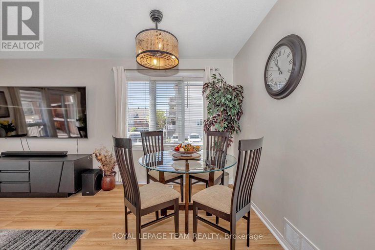 28509478/6-85-cresthaven-drive/barrhaven-east/ottawa/ontario/K2G6T9_9
