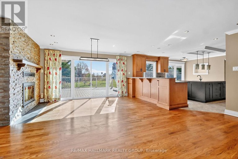 29085504/2772-harbison-road/rideau-twp-south-to-roger-stevens-drive/ottawa/ontario/K0A2Z0_16