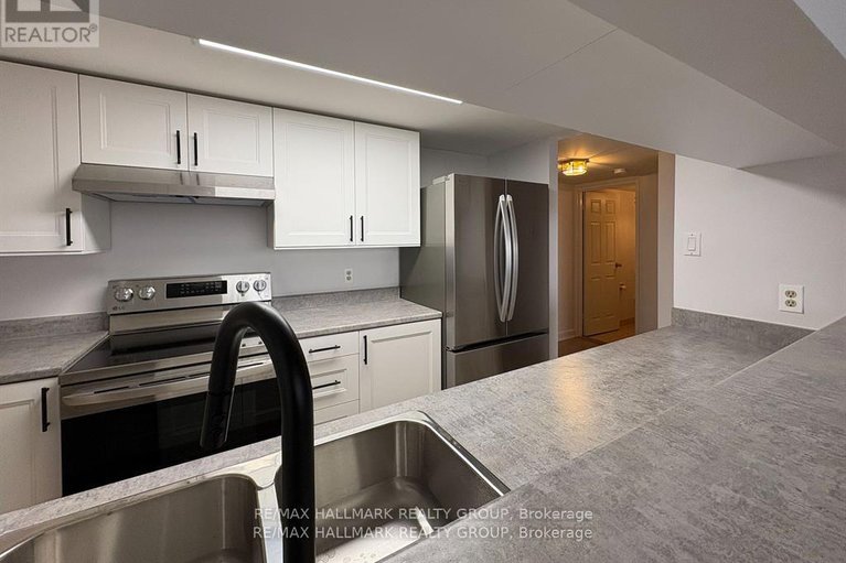 28567258/605-2019-carling-avenue/carlingwood/ottawa/ontario/K2A4A2_9