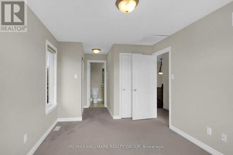28850464/240-leather-leaf-terrace/longfields/ottawa/ontario/K2J5Z7_28