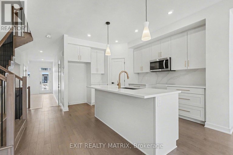 29440180/943-cologne-street/embrun/russell/ontario/K0A1W0_11