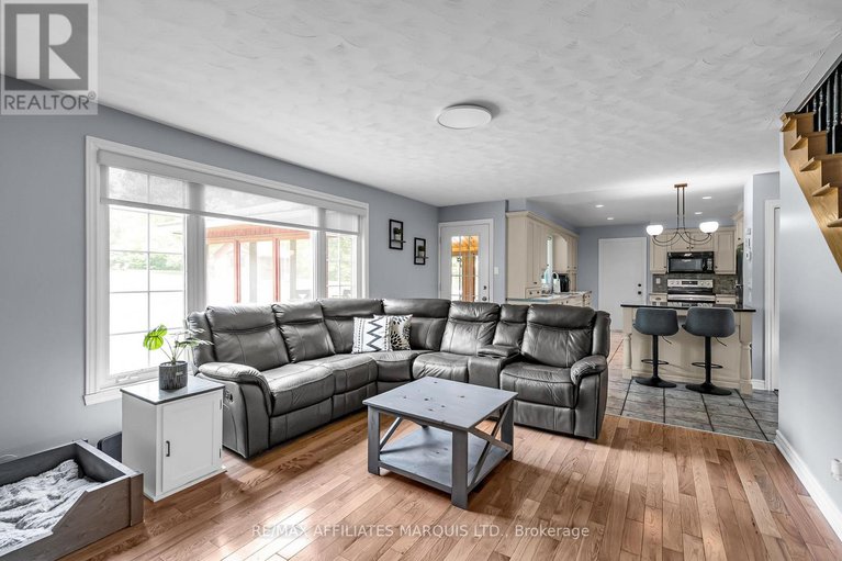 28475191/18201-county-rd-19-road/south-glengarry-charlottenburgh-twp/south-glengarry/ontario/K6K0A7_10