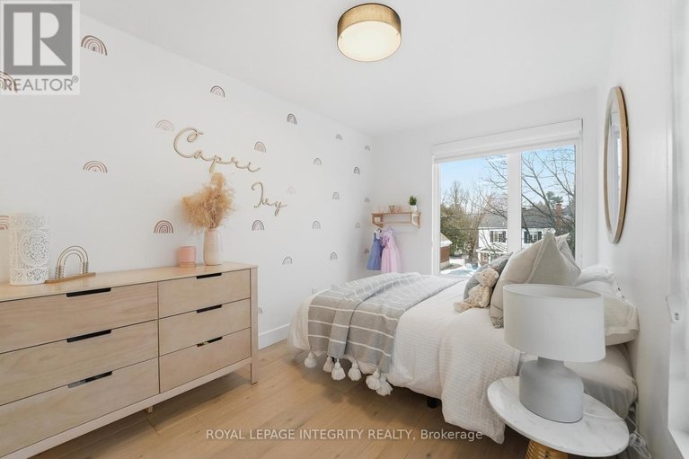 29571259/221-wesley-avenue/westborohampton-park/ottawa/ontario/K1Z7A2_26