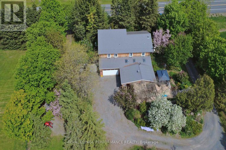 28546944/14120-county-road-13-road/north-stormont-finch-twp/north-stormont/ontario/K0A1R0_1