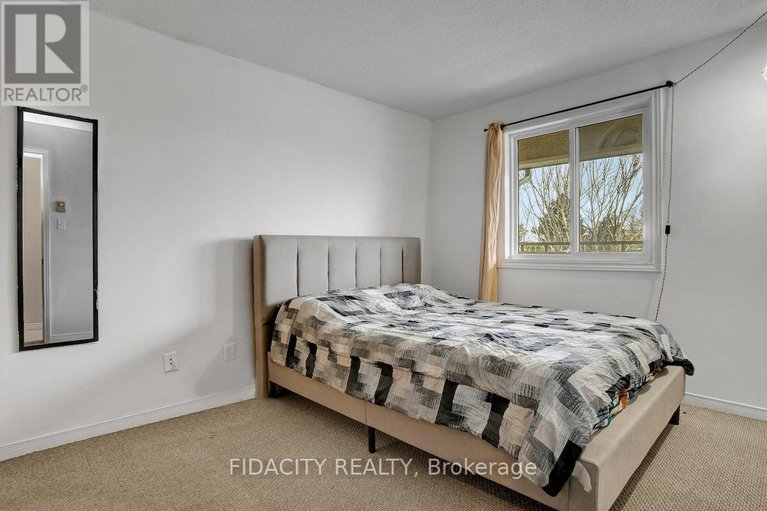 29149470/309-1490-heron-road/heron-gate/ottawa/ontario/K1V6A5_11