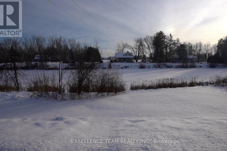 27759914/20051-county-rd-17-road-n/south-glengarry/ontario/K0C1L0_24