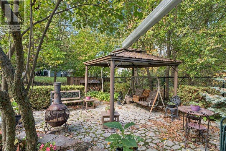 29118234/7051-donwel-drive/greely/ottawa/ontario/K4P1M7_36