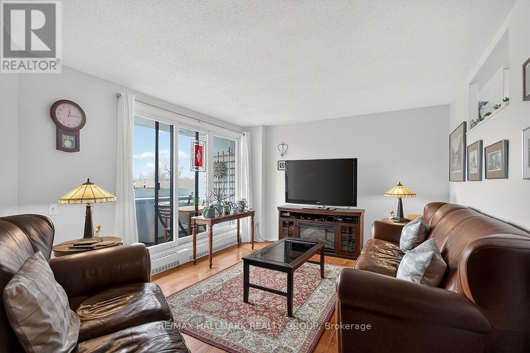 29556858/208-1081-ambleside-drive/woodroffe/ottawa/ontario/K2B8C8_13