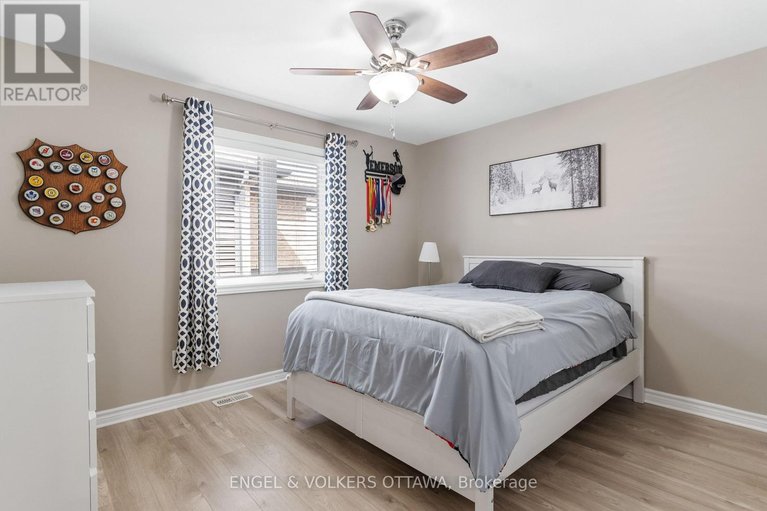 29651114/56-settlement-lane/village-of-russell/russell/ontario/K4R0A4_33