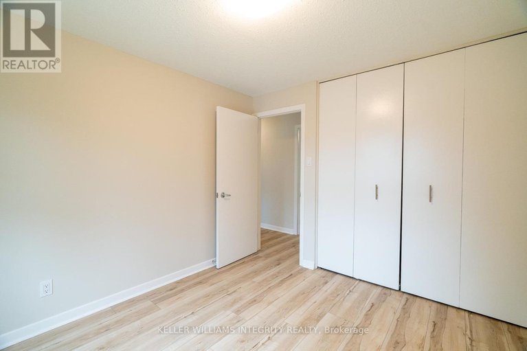 28368690/103-beaver-ridge/city-viewskylinefisher-heightsparkwood-hills/ottawa/ontario/K2E6E5_22